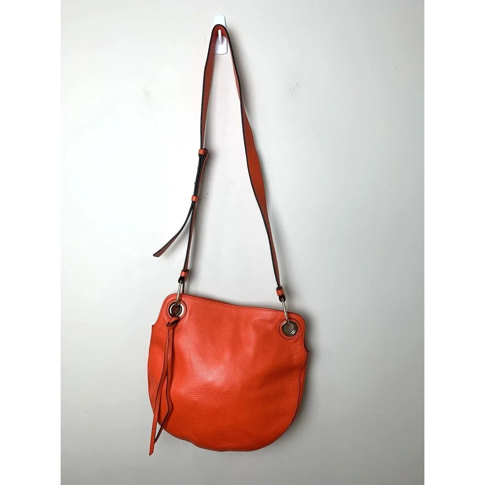Vince Camuto vince camuto